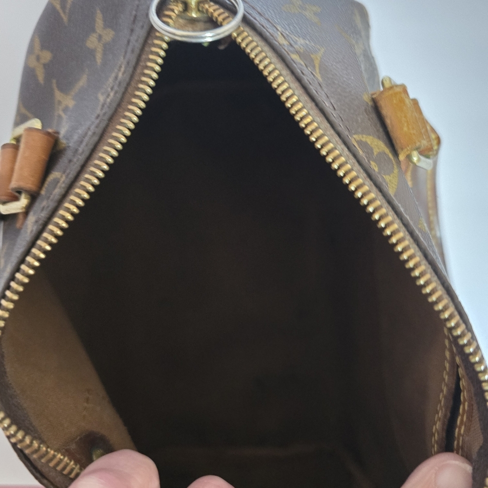 Louis Vuitton Speedy 25 - Picture 10 of 16